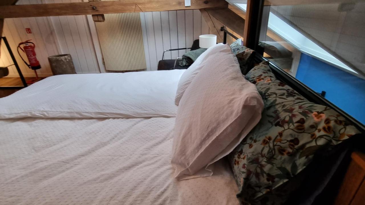Een Vleugje Wellness In De Voerstreek - Bed & Brocante Onder De Poort Вурен Екстериор снимка